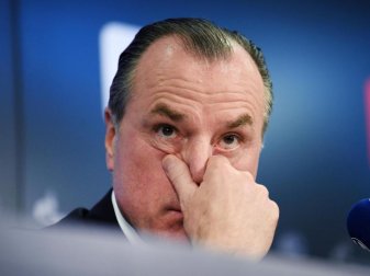 Beschäftigt die DFB-Ethik-Kommission: Schalke-Boss Clemens Tönnies. Foto: Ina Fassbender Beschäftigt die DFB-Ethik-Kommission: Schalke-Boss Clemens Tönnies. Foto: Ina Fassbender