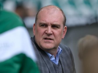 Freut sich auf das Spiel gegen seinen früheren Verein: Jörg Schmadtke. Foto: Peter Steffen Freut sich auf das Spiel gegen seinen früheren Verein: Jörg Schmadtke. Foto: Peter Steffen
