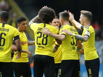 Der BVB schlug den FC Augsburg mit 5:1 Der BVB schlug den FC Augsburg mit 5:1