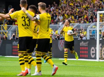 Borussia Dortmund feierte einen klaren Heimsieg gegen den FC Augsburg. Foto: Guido Kirchner Borussia Dortmund feierte einen klaren Heimsieg gegen den FC Augsburg. Foto: Guido Kirchner
