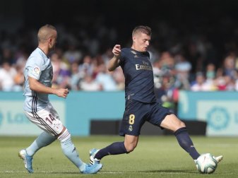 Toni Kroos (r) erzielte mit einem satten Rechtsschuss das 2:0 für Real. Foto: Luis Vieira/AP Toni Kroos (r) erzielte mit einem satten Rechtsschuss das 2:0 für Real. Foto: Luis Vieira/AP
