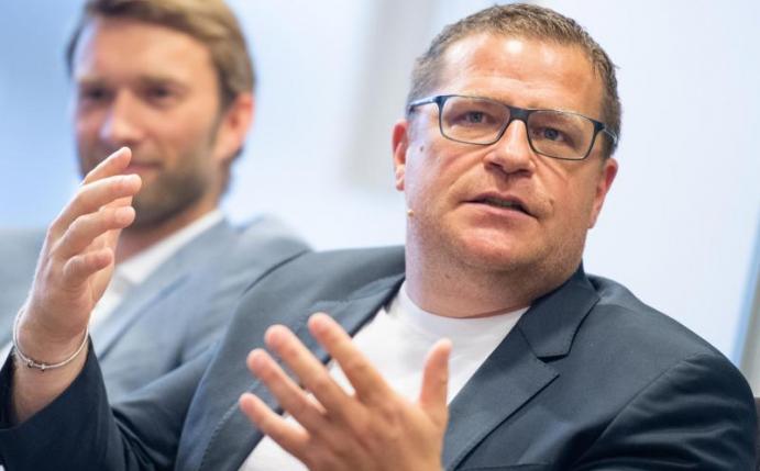 Max Eberl ist vom Cuisance-Wechsel zu den Bayern überrascht. Foto: Marius Becker