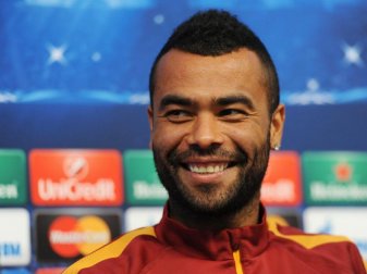 Cole war nach seiner Zeit in London unter anderem noch bei der AS Rom aktiv. Foto: Peter Powell/epa Cole war nach seiner Zeit in London unter anderem noch bei der AS Rom aktiv. Foto: Peter Powell/epa