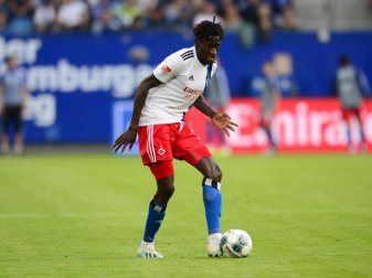 Hamburgs Bakery Jatta spielte auch gegen den VfL Bochum mit. Foto: Daniel Bockwoldt Hamburgs Bakery Jatta spielte auch gegen den VfL Bochum mit. Foto: Daniel Bockwoldt