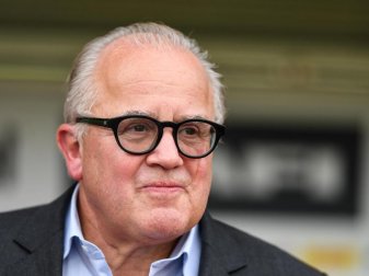 Der designierte DFB-Präsident Fritz Keller stellt sich den Vertretern der DFB-Regional- und -Landesverbände vor. Foto: Patrick Seeger Der designierte DFB-Präsident Fritz Keller stellt sich den Vertretern der DFB-Regional- und -Landesverbände vor. Foto: Patrick Seeger