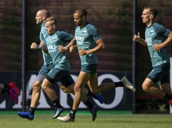 Ohne Gästefans in Enschede: AZ Alkmaar Ohne Gästefans in Enschede: AZ Alkmaar
