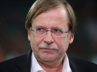 Koch soll in den Gremien der UEFA und FIFA tätig sein Koch soll in den Gremien der UEFA und FIFA tätig sein