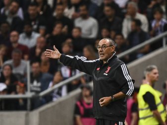 Juve-Trainer Maurizio Sarri soll sich erholen Juve-Trainer Maurizio Sarri soll sich erholen