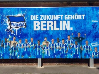 Neues Motto: Hertha BSC startet in die neue Saison. Foto: Jens Mende Neues Motto: Hertha BSC startet in die neue Saison. Foto: Jens Mende