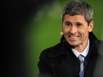 Markus Merk sieht VAR kritisch Markus Merk sieht VAR kritisch