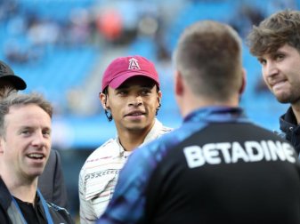 «Ich bin positiv und bereit für meine Genesung», schrieb der verletzte Leroy Sané nach der Operation. Foto: Martin Rickett/PA Wire «Ich bin positiv und bereit für meine Genesung», schrieb der verletzte Leroy Sané nach der Operation. Foto: Martin Rickett/PA Wire