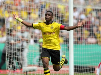 U19: Gegen Bielefeld trifft Youssoufa Moukoko dreifach U19: Gegen Bielefeld trifft Youssoufa Moukoko dreifach