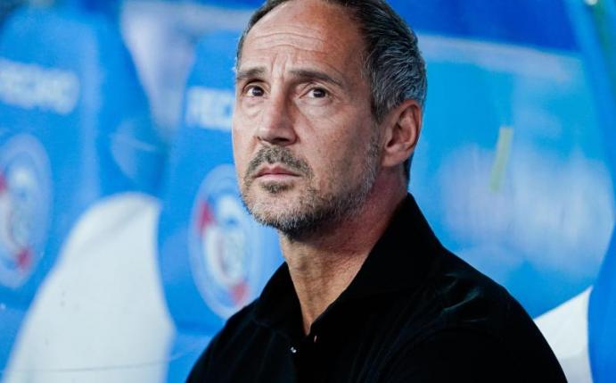 Ist mit seinem Team gegen Straßburg gefordert: Eintracht-Coach Adi Hütter. Foto: Uwe Anspach