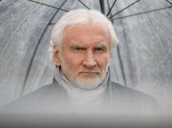 Hält die Diskussion um die Auslegung der Handspielregel für noch nicht beendet: Rudi Völler. Foto: Marijan Murat Hält die Diskussion um die Auslegung der Handspielregel für noch nicht beendet: Rudi Völler. Foto: Marijan Murat