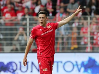 Schlotterbeck wurde für zwei Spiele gesperrt Schlotterbeck wurde für zwei Spiele gesperrt