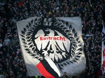 Eintracht Frankfurt startete den Bau des neuen Gebäudes Eintracht Frankfurt startete den Bau des neuen Gebäudes