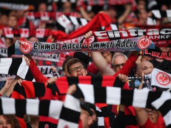 Eintracht Frankfurt hat die Zahl der Mitglieder auf 80.000 erhöht. Foto: Arne Dedert Eintracht Frankfurt hat die Zahl der Mitglieder auf 80.000 erhöht. Foto: Arne Dedert