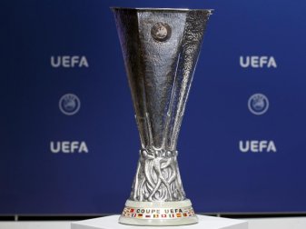 Objekt der Begierde: Der Pokal der Europa League. Foto: Salvatore Di Nolfi/KEYSTONE Objekt der Begierde: Der Pokal der Europa League. Foto: Salvatore Di Nolfi/KEYSTONE