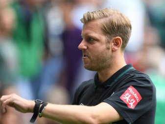 Frustriert über den Bremer Saisonstart: Werder-Coach Florian Kohfeldt. Foto: Carmen Jaspersen Frustriert über den Bremer Saisonstart: Werder-Coach Florian Kohfeldt. Foto: Carmen Jaspersen