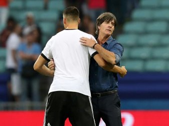 Bundestrainer Löw (r.) und Ex-Nationalspieler Wagner