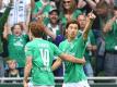 «Yuya ist ein Top-Spieler», lobte Werder-Trainer Kohfeldt den Doppelpacker Osako (r). Foto: Carmen Jaspersen