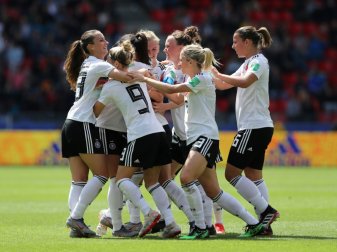 Die DFB-Frauen spielen am Dienstag in der Ukraine Die DFB-Frauen spielen am Dienstag in der Ukraine