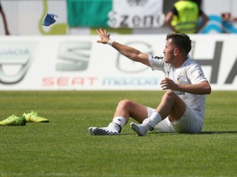 Erster Punkt für Jena: Gabriele mit dem Treffer Erster Punkt für Jena: Gabriele mit dem Treffer