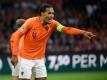 Die Niederländer setzen auf Europas Fußballer des Jahres Virgil van Dijk. Foto: Ina Fassbender