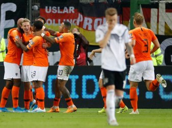 Deutschland verliert in Hamburg gegen die Niederlande Deutschland verliert in Hamburg gegen die Niederlande