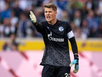 Hat noch nicht über seine Zukunft beim FC Schalke 04 entschieden: Torwart Alexander Nübel. Foto: Marius Becker Hat noch nicht über seine Zukunft beim FC Schalke 04 entschieden: Torwart Alexander Nübel. Foto: Marius Becker
