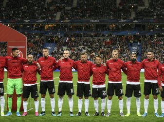 Zuerst wurde die falsche Hymne eingespielt Zuerst wurde die falsche Hymne eingespielt