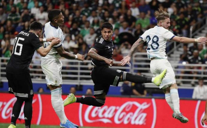 Die Argentinier gewannen gegen Mexiko mit 4:0. Foto: Eric Gay/AP