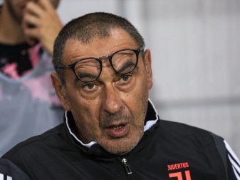 Maurizio Sarri zeigt Verständnis für Emre Can Maurizio Sarri zeigt Verständnis für Emre Can