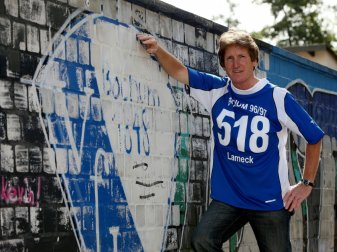 VfL-Ikone: Lameck bestritt 518 BL-Spiele für Bochum VfL-Ikone: Lameck bestritt 518 BL-Spiele für Bochum