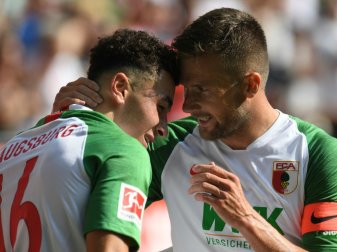Vargas (l.) und Baier feiern den ersten Saisonieg Vargas (l.) und Baier feiern den ersten Saisonieg