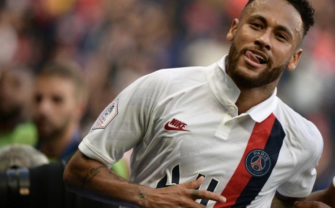 Ausgepfiffen von den eigenen Fans: Matchwinner Neymar