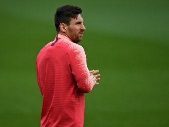 Lionel Messi trainiert wieder mit der Mannschaft Lionel Messi trainiert wieder mit der Mannschaft