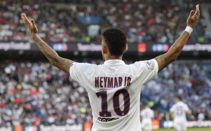 Darf bald wieder für Paris Saint-Germain in der Champions League spielen: Neymar. Foto: Francois Mori/AP