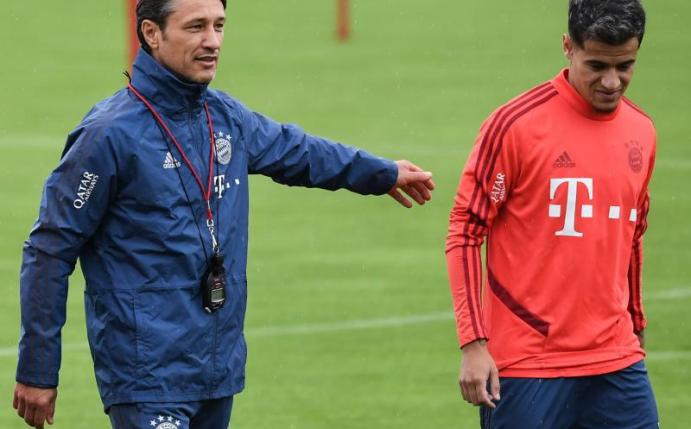 Bayern-Coach Niko Kovac und Philippe Coutinho beim Training. Foto: Sven Hoppe
