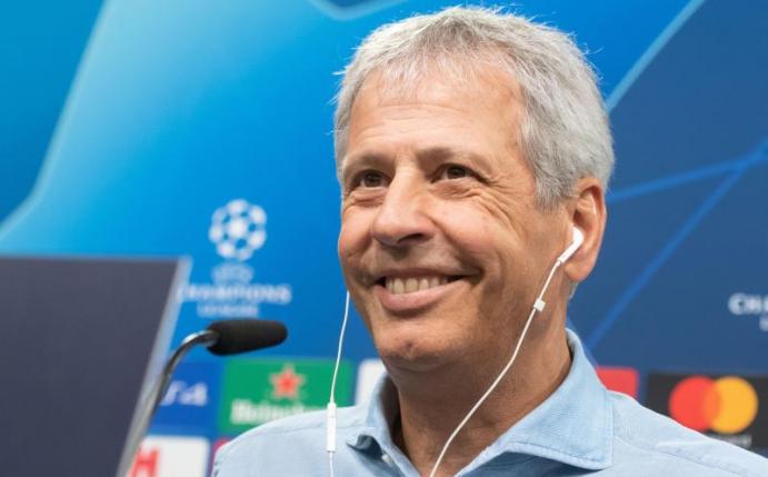 Lucien Favre baut gegen den FC Barcelona weitgehend auf die Formation vom Sieg gegen Bayer Leverkusen. Foto: Bernd Thissen