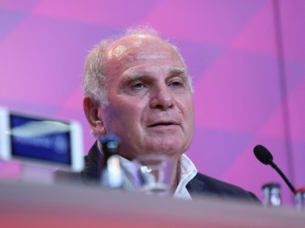 Hoeneß sind die Länderspiele ein Dorn im Auge Hoeneß sind die Länderspiele ein Dorn im Auge
