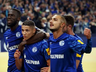Harit (2.v.l.) trifft - Schalke schlägt Mainz Harit (2.v.l.) trifft - Schalke schlägt Mainz