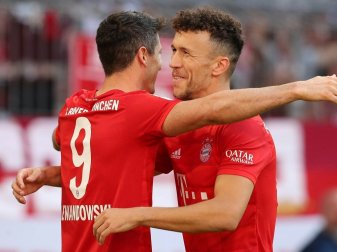 Bayern feiern souveränen Erfolg gegen Köln Bayern feiern souveränen Erfolg gegen Köln