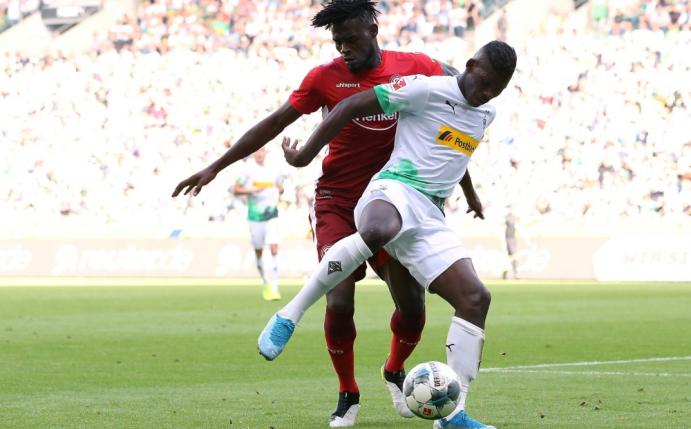 Borussia Mönchengladbach gewann gegen Düsseldorf mit 2:1