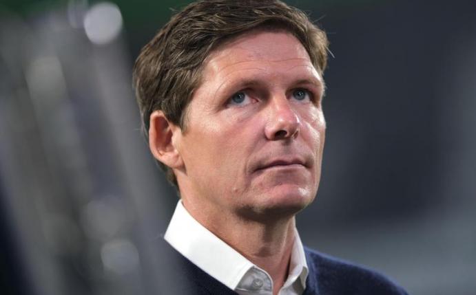 War mit der Leistung seines Teams nicht zufrieden: Wolfsburgs Trainer Oliver Glasner. Foto: Peter Steffen