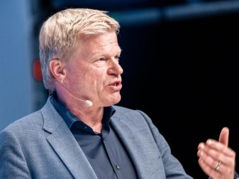 Wurde neues Ehrenmitglied beim Karlsruher SC: Oliver Kahn. Foto: Markus Scholz Wurde neues Ehrenmitglied beim Karlsruher SC: Oliver Kahn. Foto: Markus Scholz