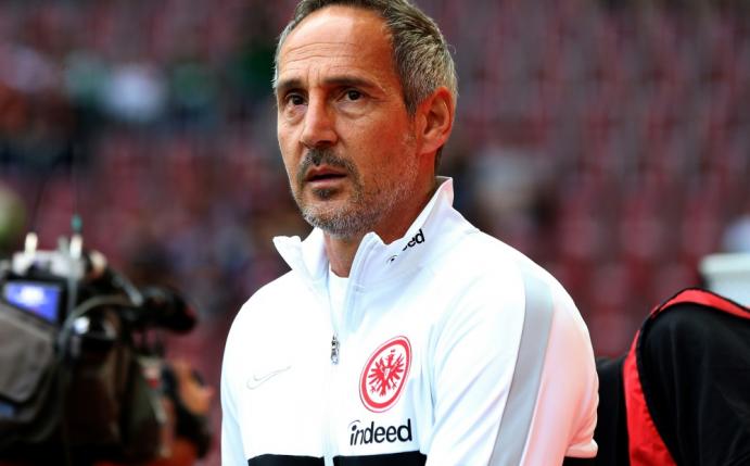 Adi Hütter wartet auf ersten Auswärtssieg der SGE