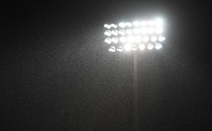 Ausgefallene Flutlichter sorgen für lange Nachspielzeit