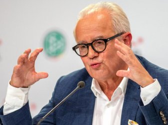 Steht vor einer für ihn selbst unerwarteten Wendung in seinem Berufsleben: Fritz Keller. Foto: Andreas Gora Steht vor einer für ihn selbst unerwarteten Wendung in seinem Berufsleben: Fritz Keller. Foto: Andreas Gora