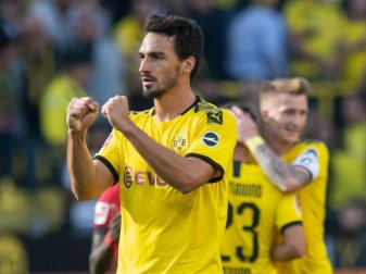 Droht gegen Bremen auszufallen: BVB-Abwehrspieler Mats Hummels. Foto: Bernd Thissen Droht gegen Bremen auszufallen: BVB-Abwehrspieler Mats Hummels. Foto: Bernd Thissen